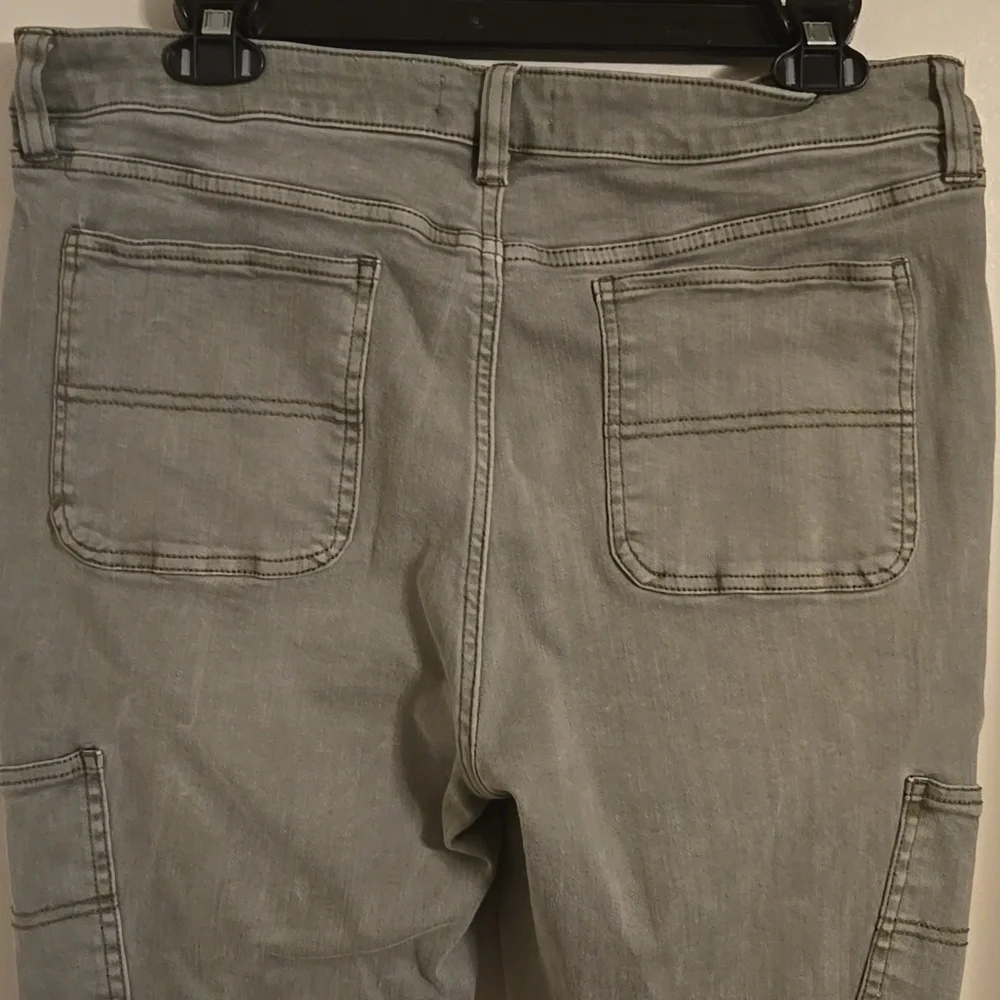 Oat Olive Green Cargo Jeans - Picture 4 of 5